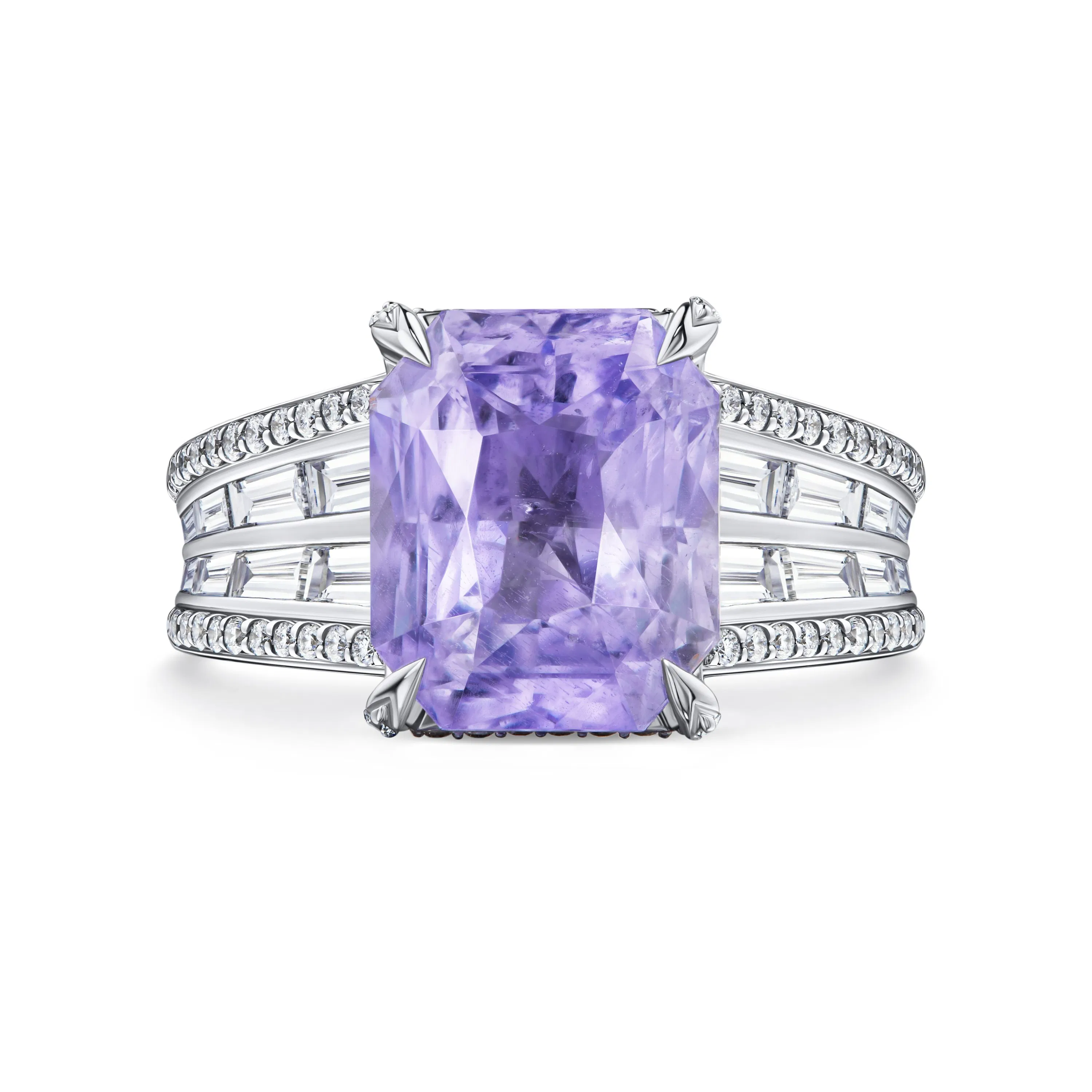 Кольцо с сапфиром 7.56 карат в белом золоте от Parure Atelier