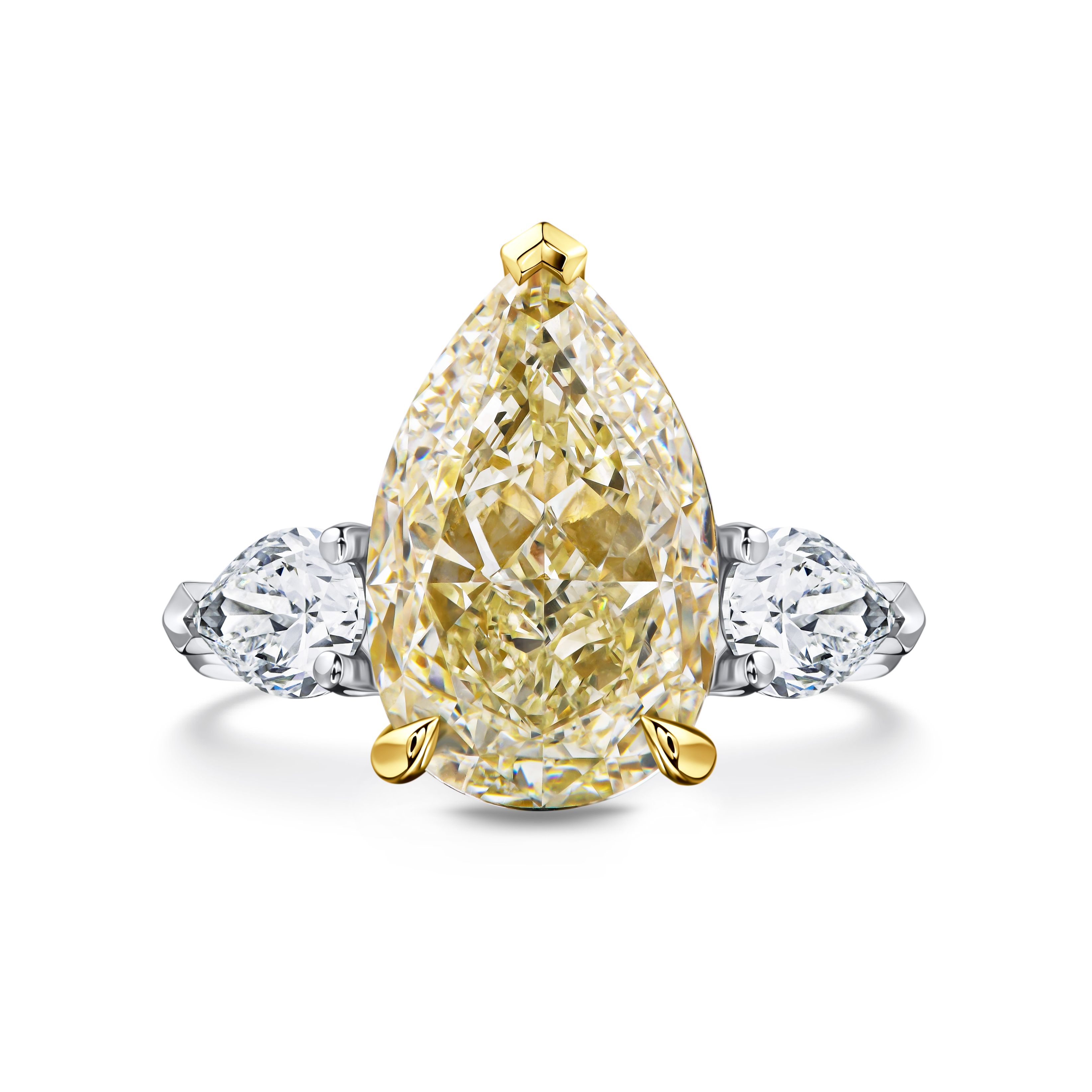 Кольцо с желтым бриллиантом 6.52 карата на белом золоте