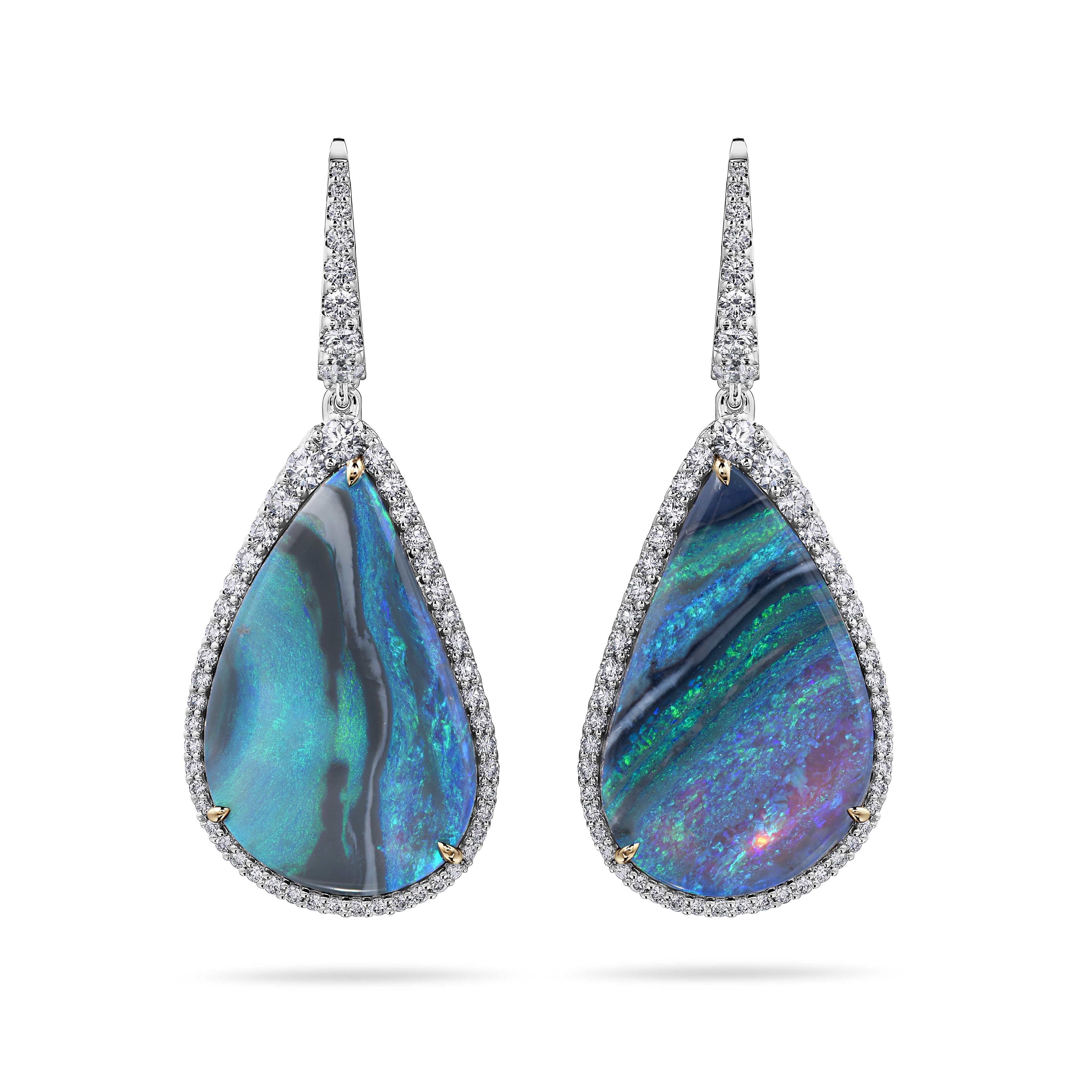 Серьги из белого золота с опалами 11.09 и 10.17 карата