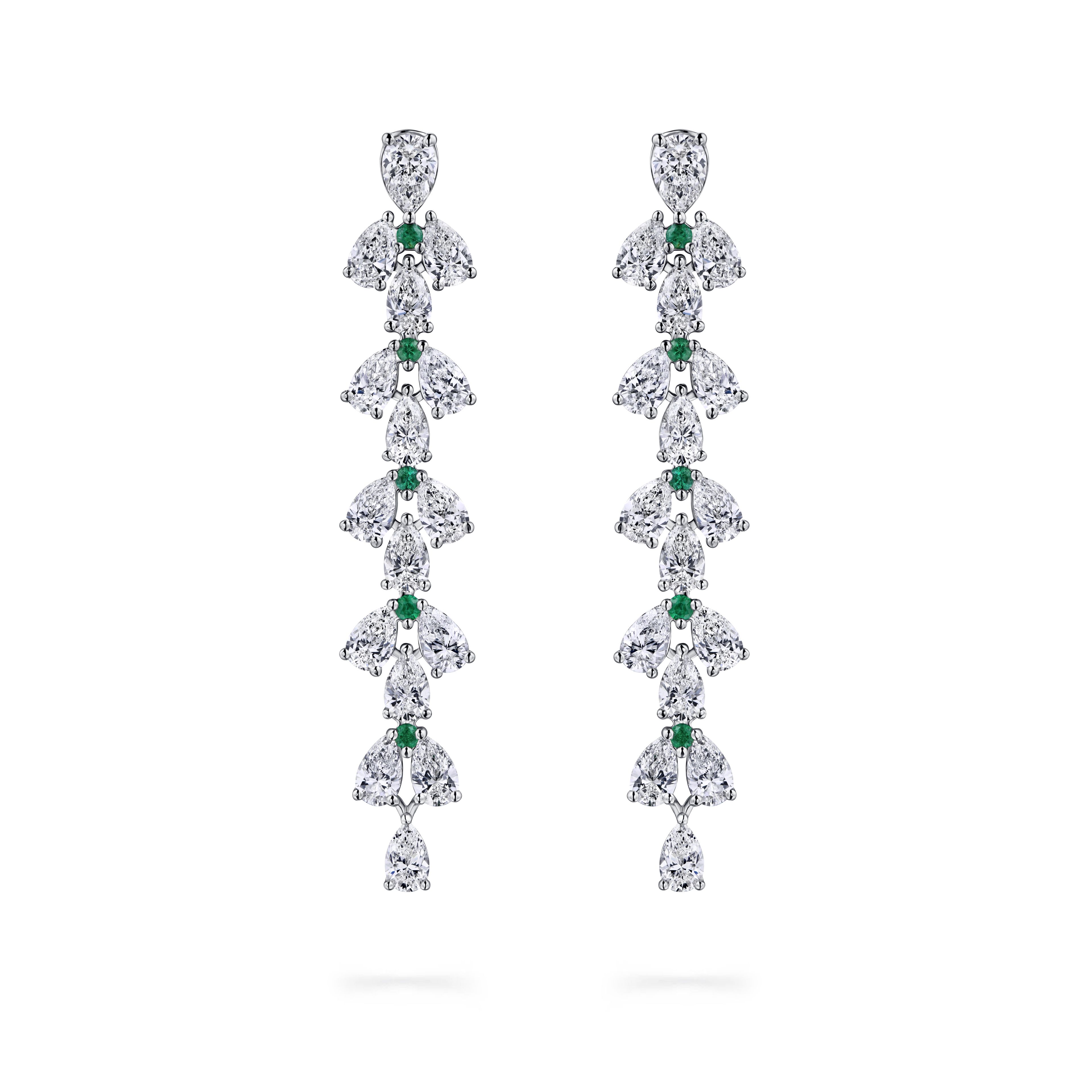 Серьги из белого золота с бриллиантами 6.28 карата