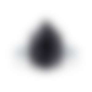 Кольцо из белого золота с центральной шпинелью 5.6 карата