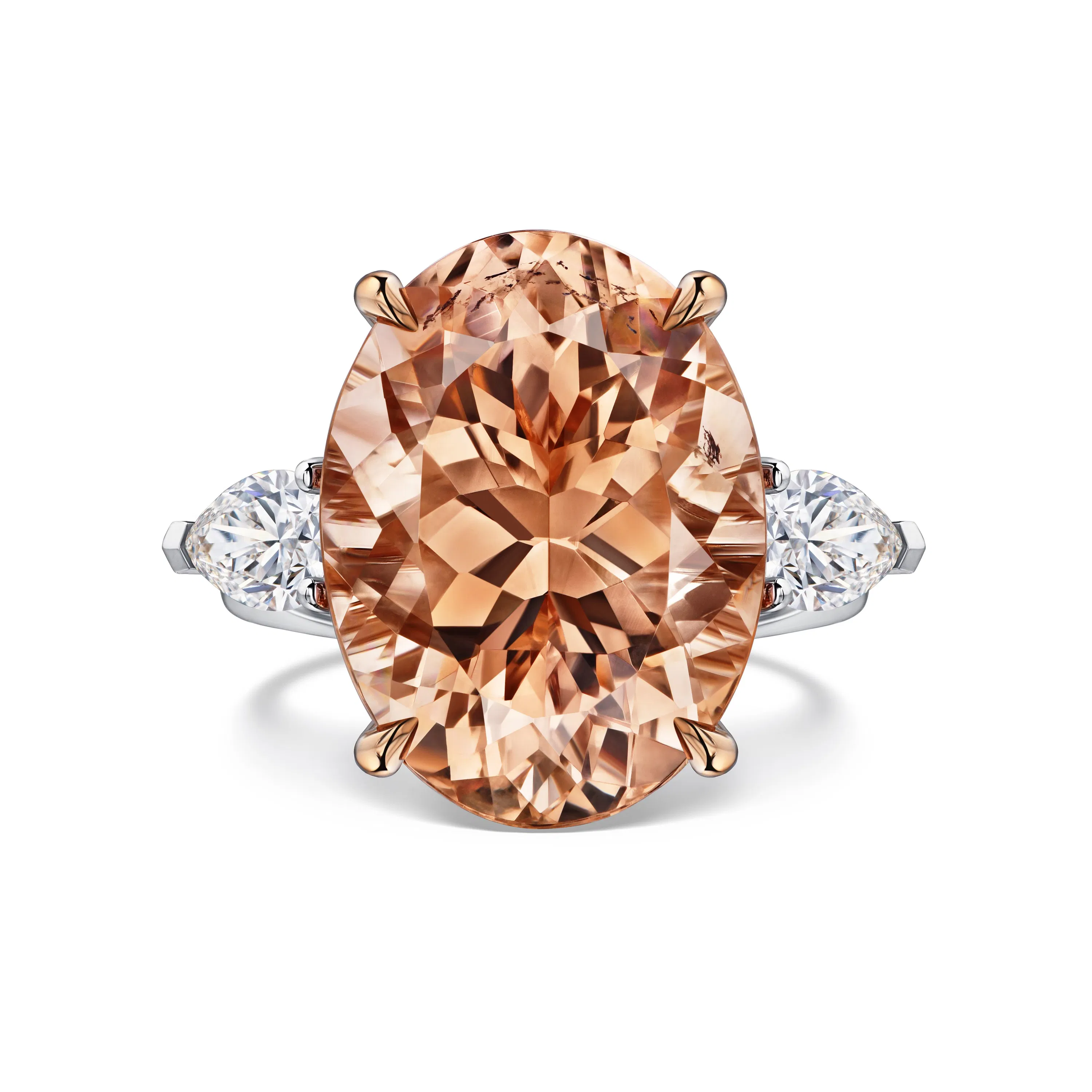 Кольцо с морганитом 10.59 карат в белом золоте от Parure Atelier