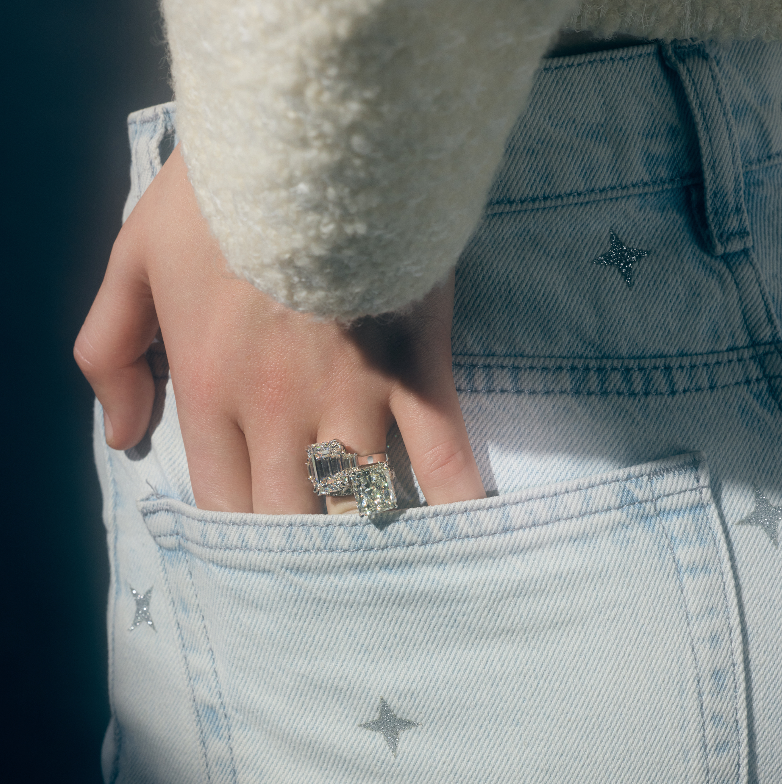 Выберите бриллиант мечты для помолвочного кольца