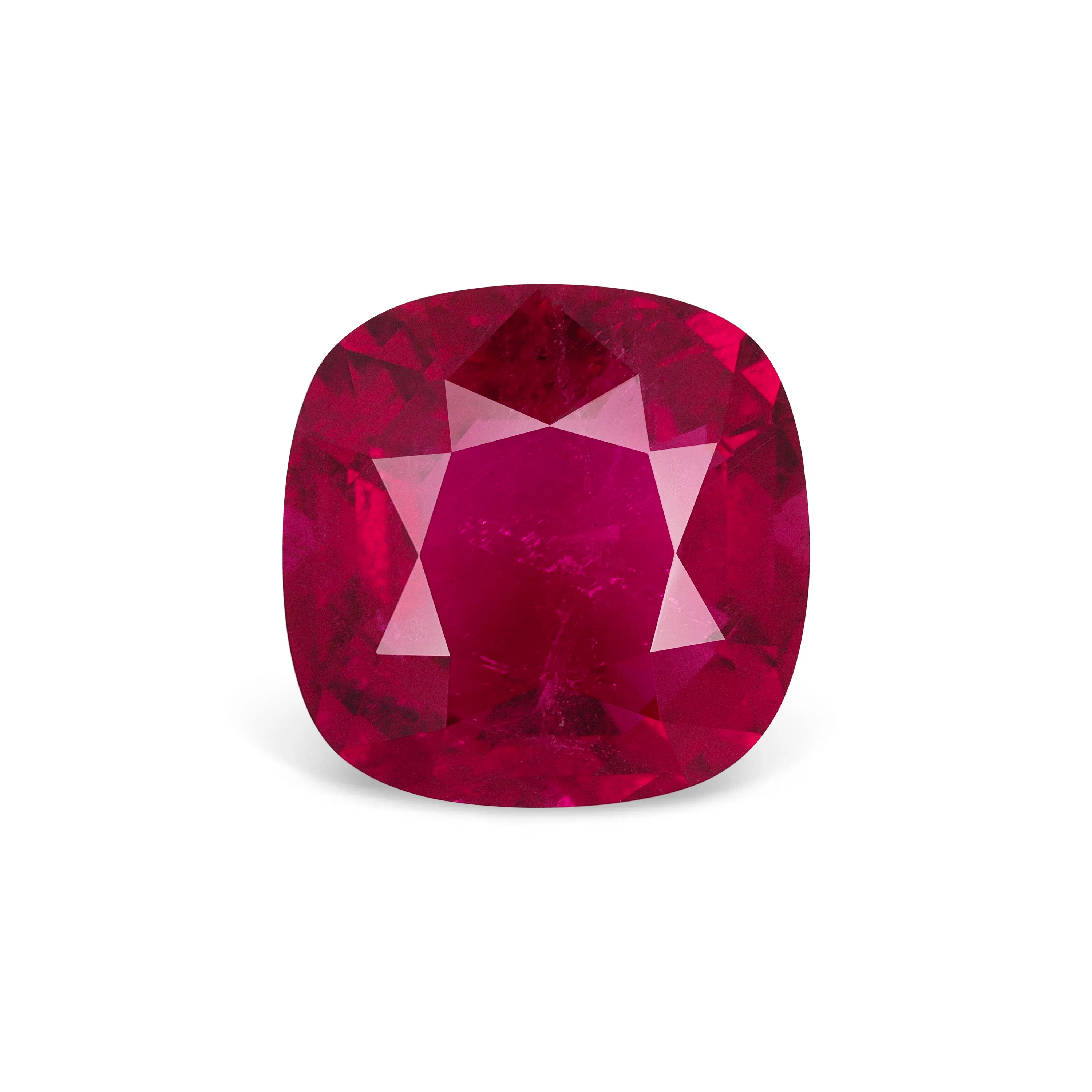 Турмалин рубеллит 12.85 карат крупный драгоценный камень красного цвета