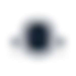 Кольцо из белого золота с центральной шпинелью 2.52 карата