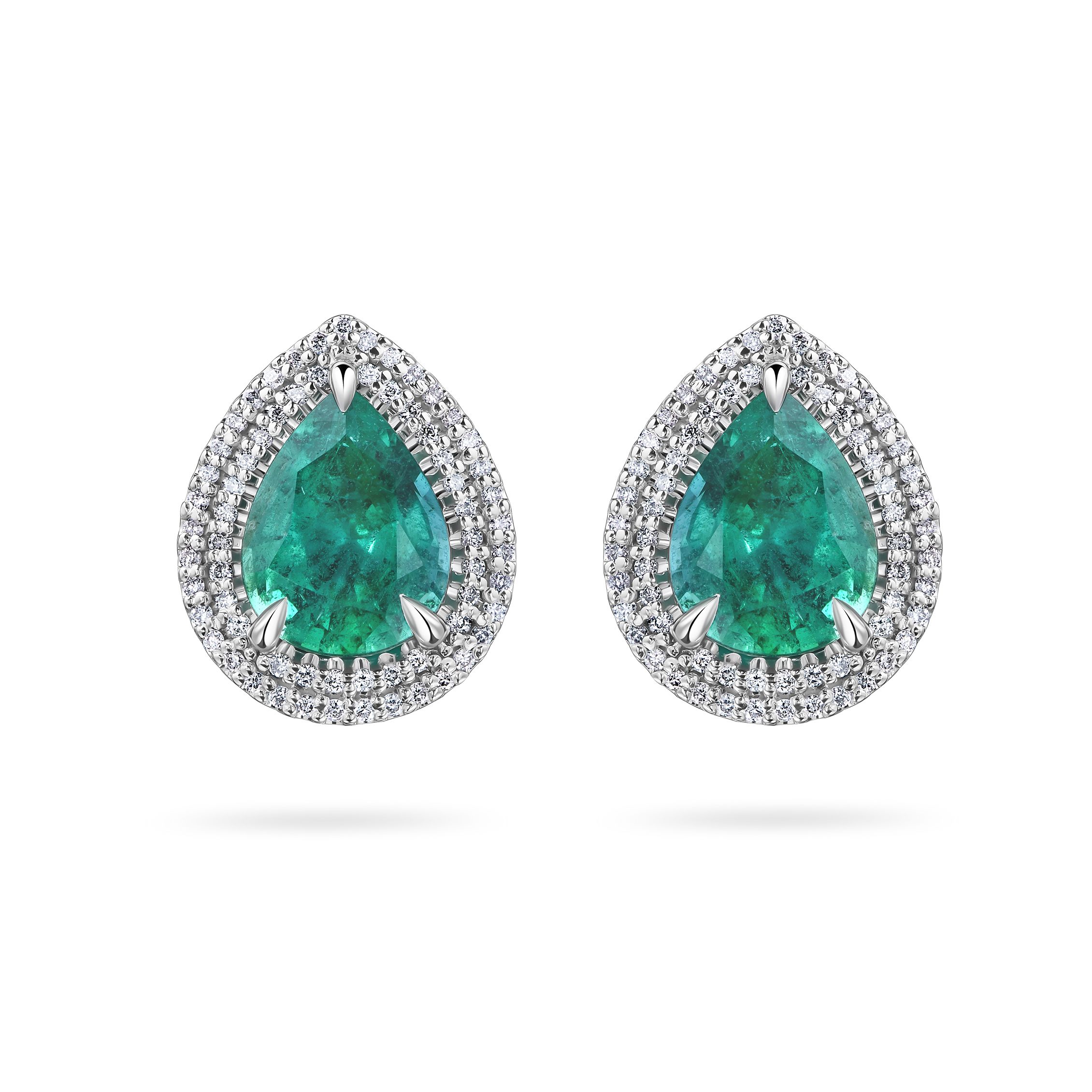 Пусеты из белого золота с изумрудами 1.35 и 1.43 карата