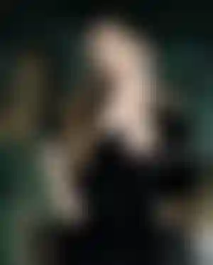 She was accompanied by a first soloist of the famous theatre,