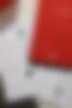 Характеристики подтверждены ведущими геммологическими лабораториями Gübelin и GRS.