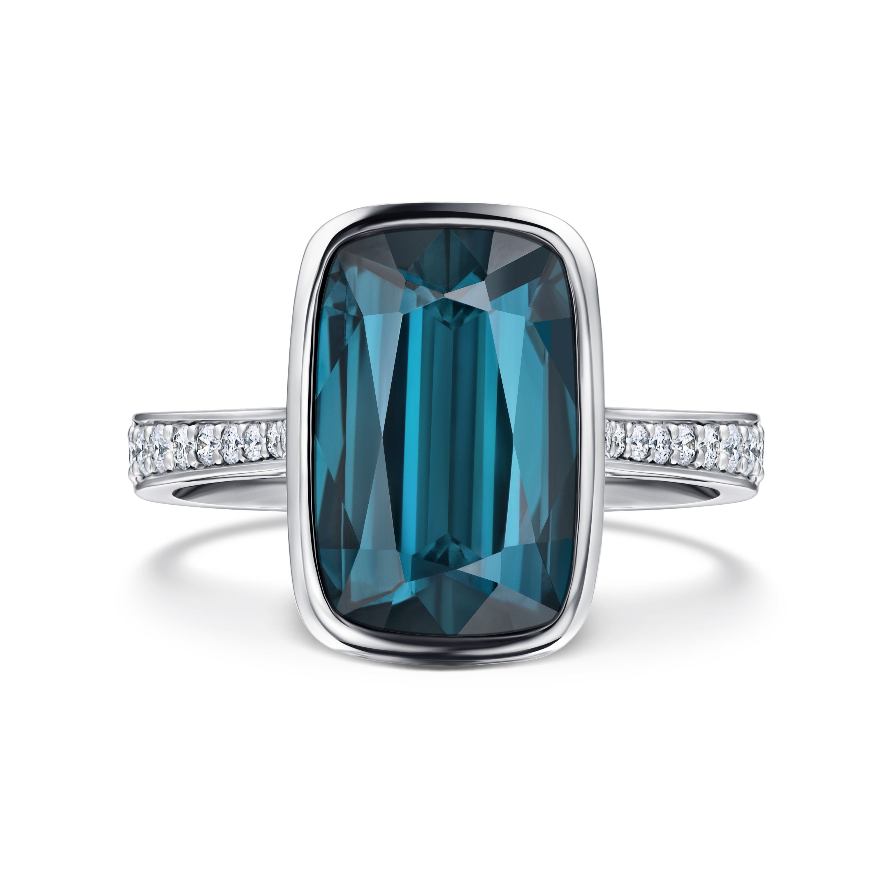 Кольцо из белого золота с турмалином индиголитом 4.09 карат