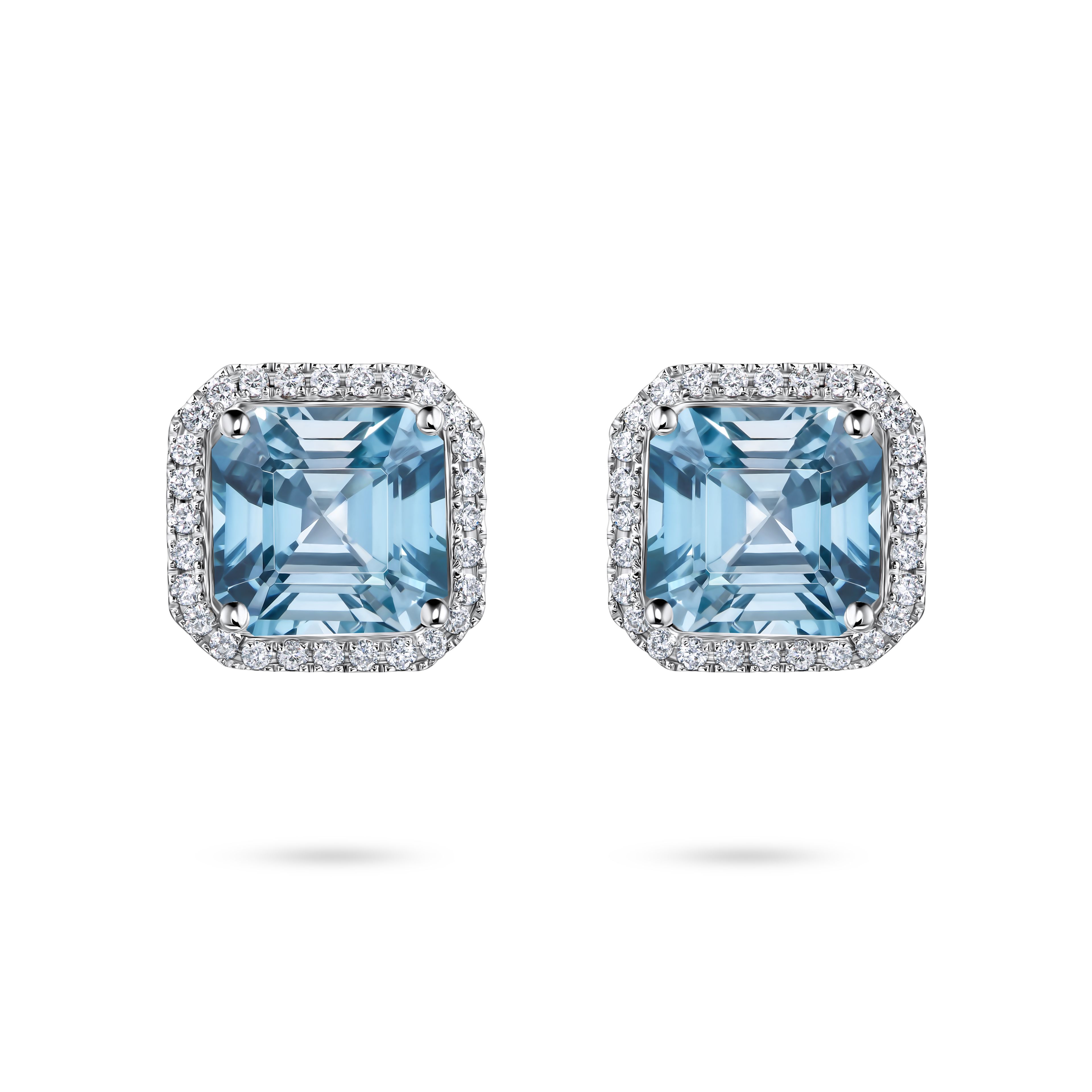 Пусеты из белого золота с цирконами 3.89 и 3.57 карата