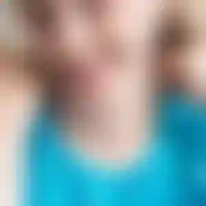 A silver pearl inside the sweet shell is filled with white custard,