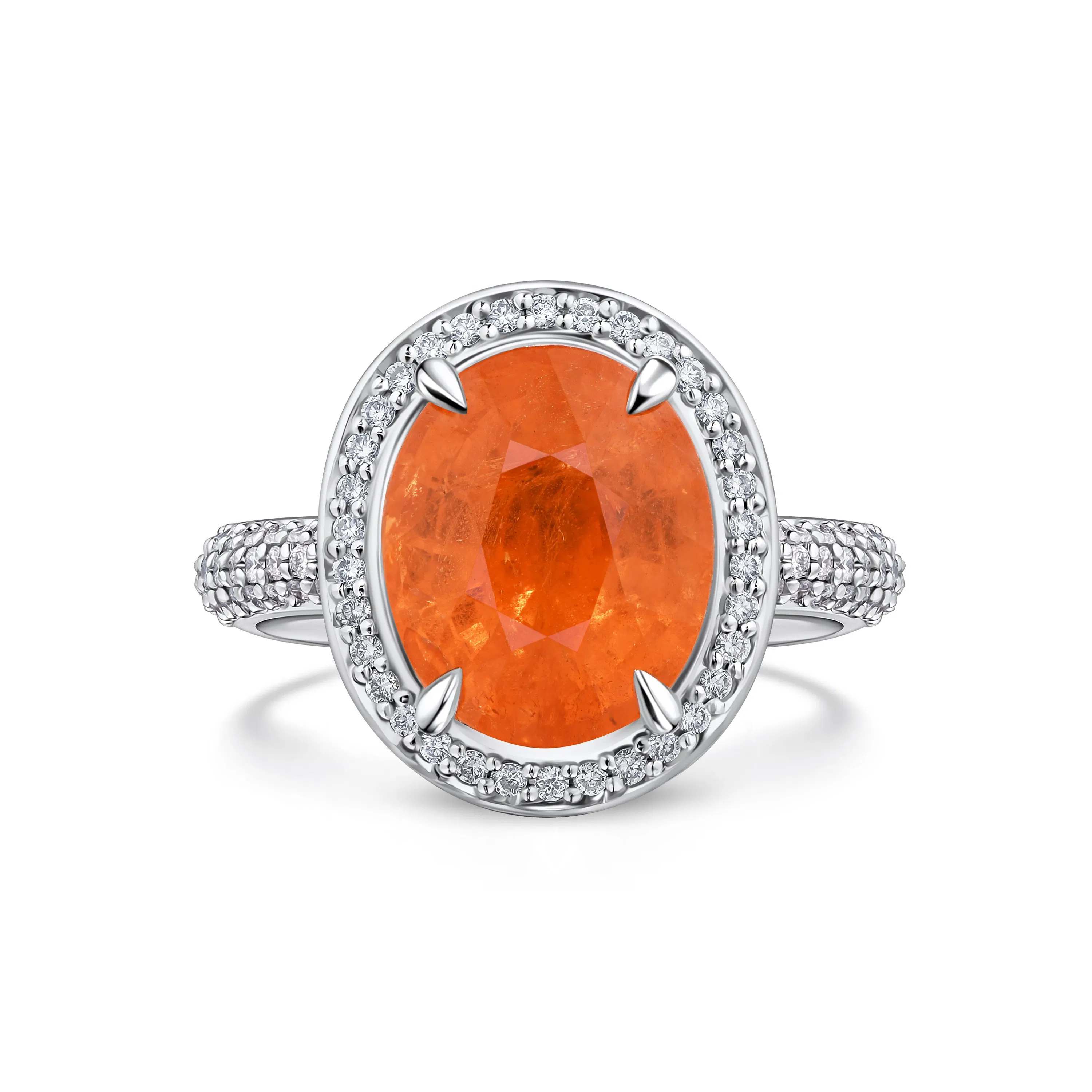 Кольцо из белого золота с центральным спессартином 6.1 карата