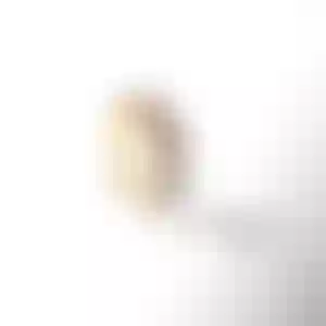 Кольцо-дорожка с каскадом шпинелей, центральный камень 3.694 карат