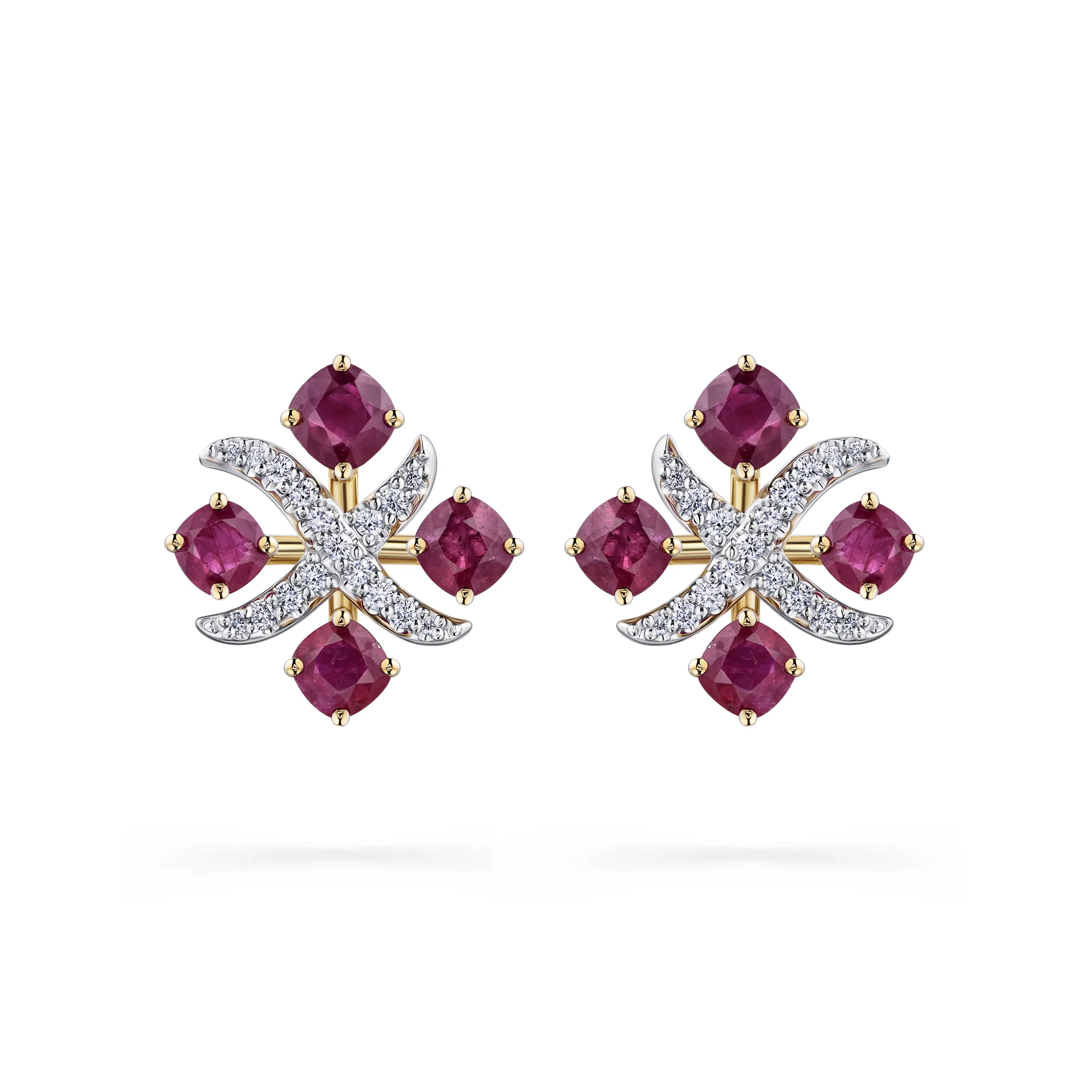 Серьги из белого золота с рубинами 4.02 карата