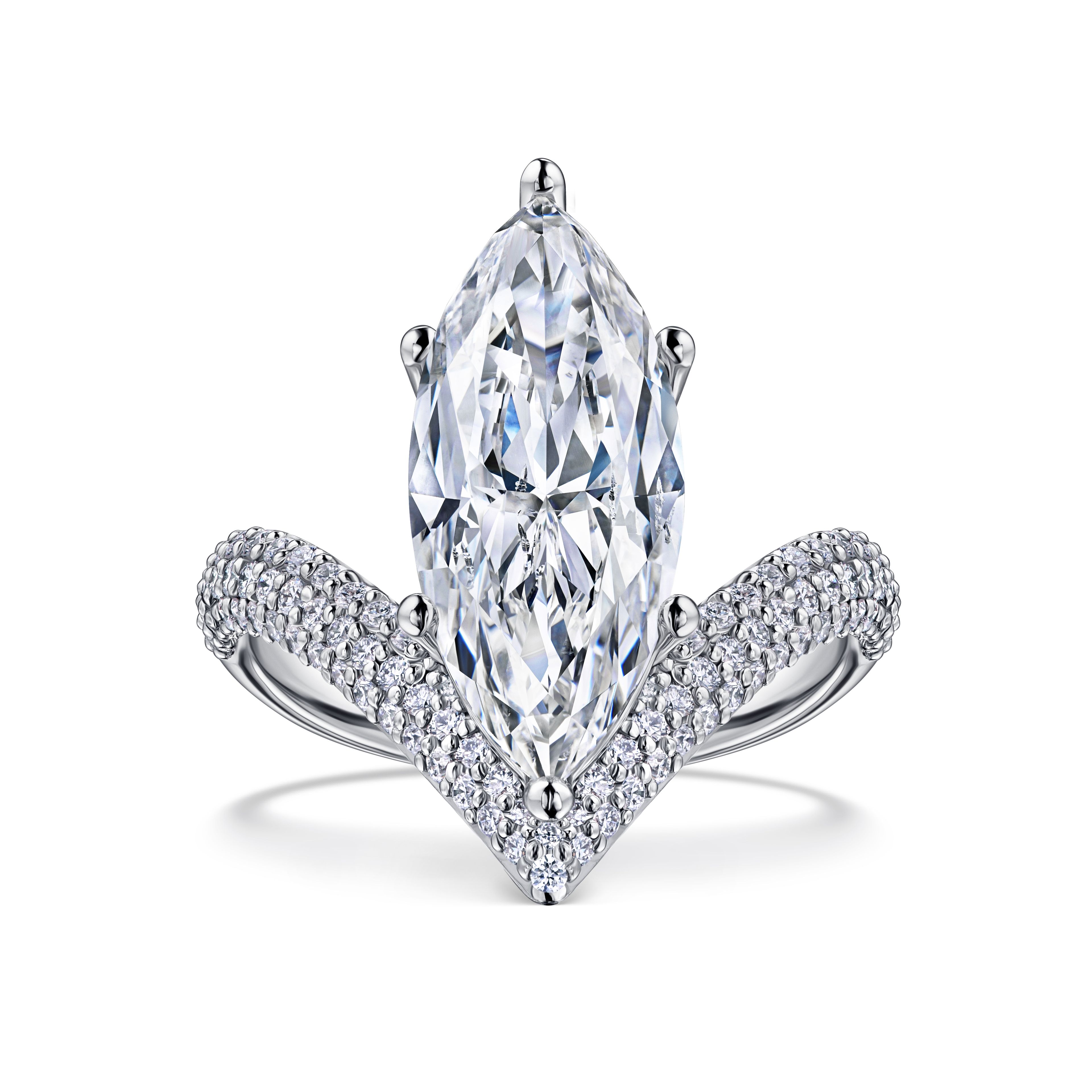 Кольцо из белого золота с бриллиантом 4.19 карата