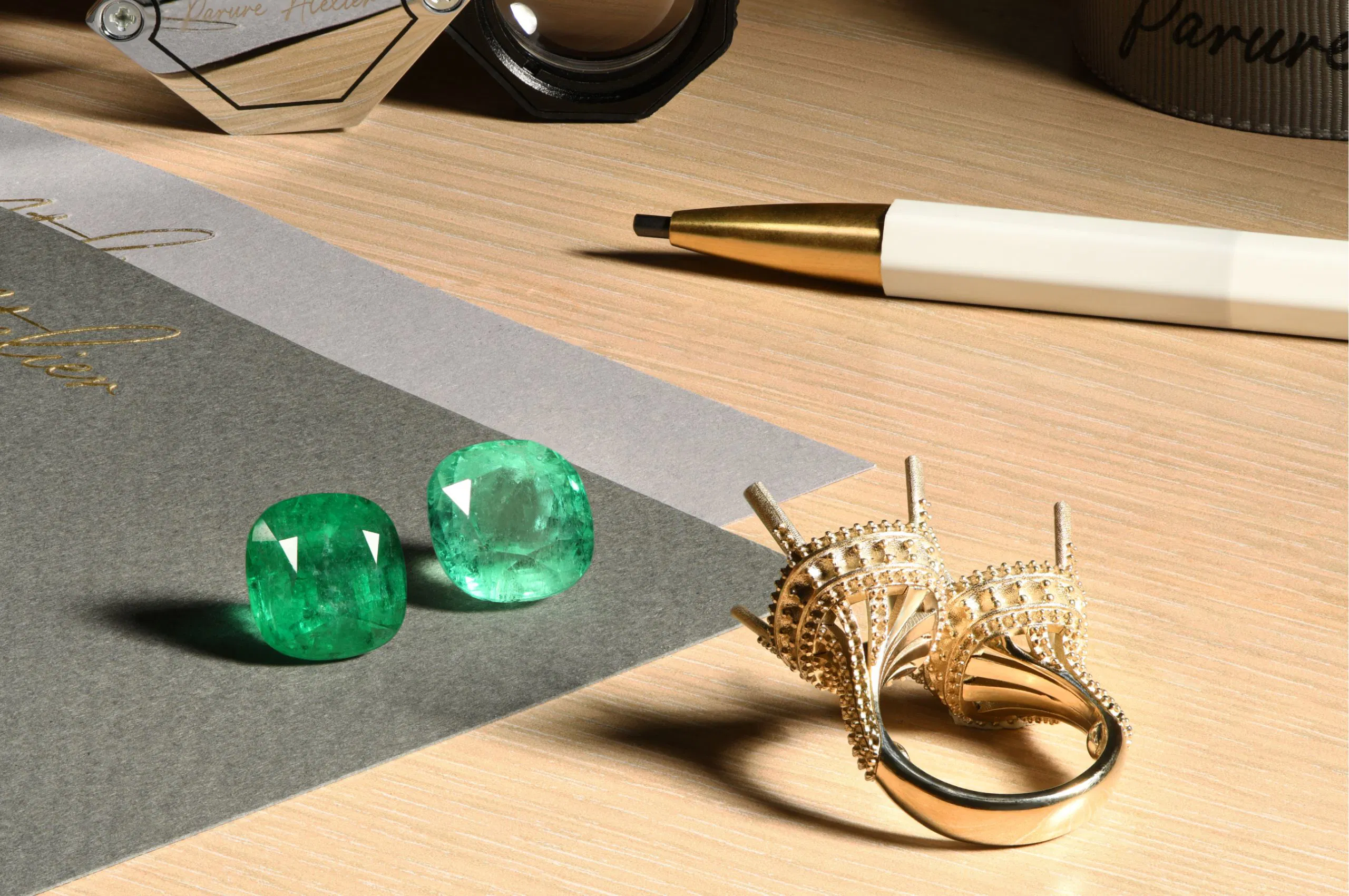Eternal Kiss Ring